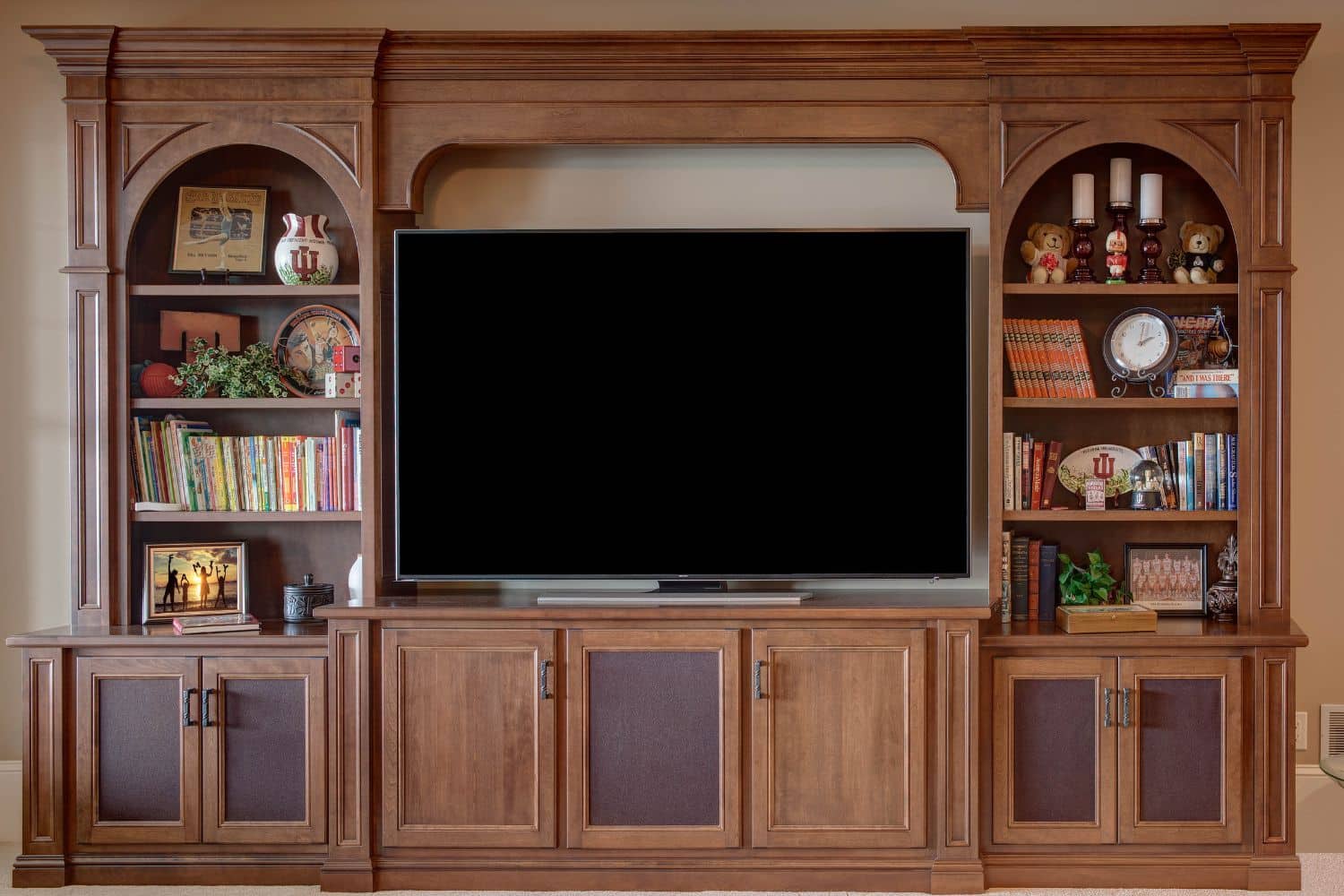 Custom entertainment center in Diamond Lake MI