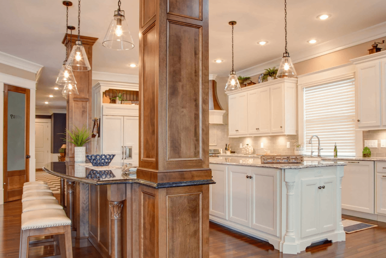 Kitchen Custom Cabinets in Michigan