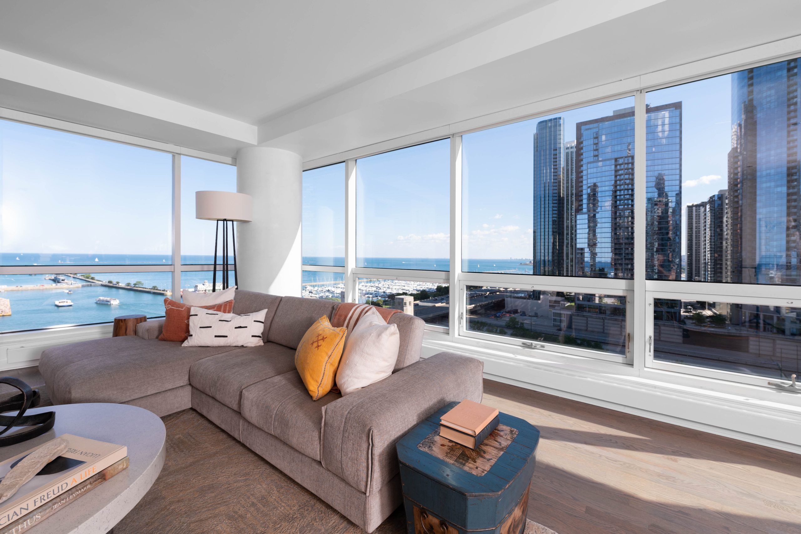 custom living room cabinets with chicago skyline views